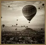 Nad Piramidą Słońca