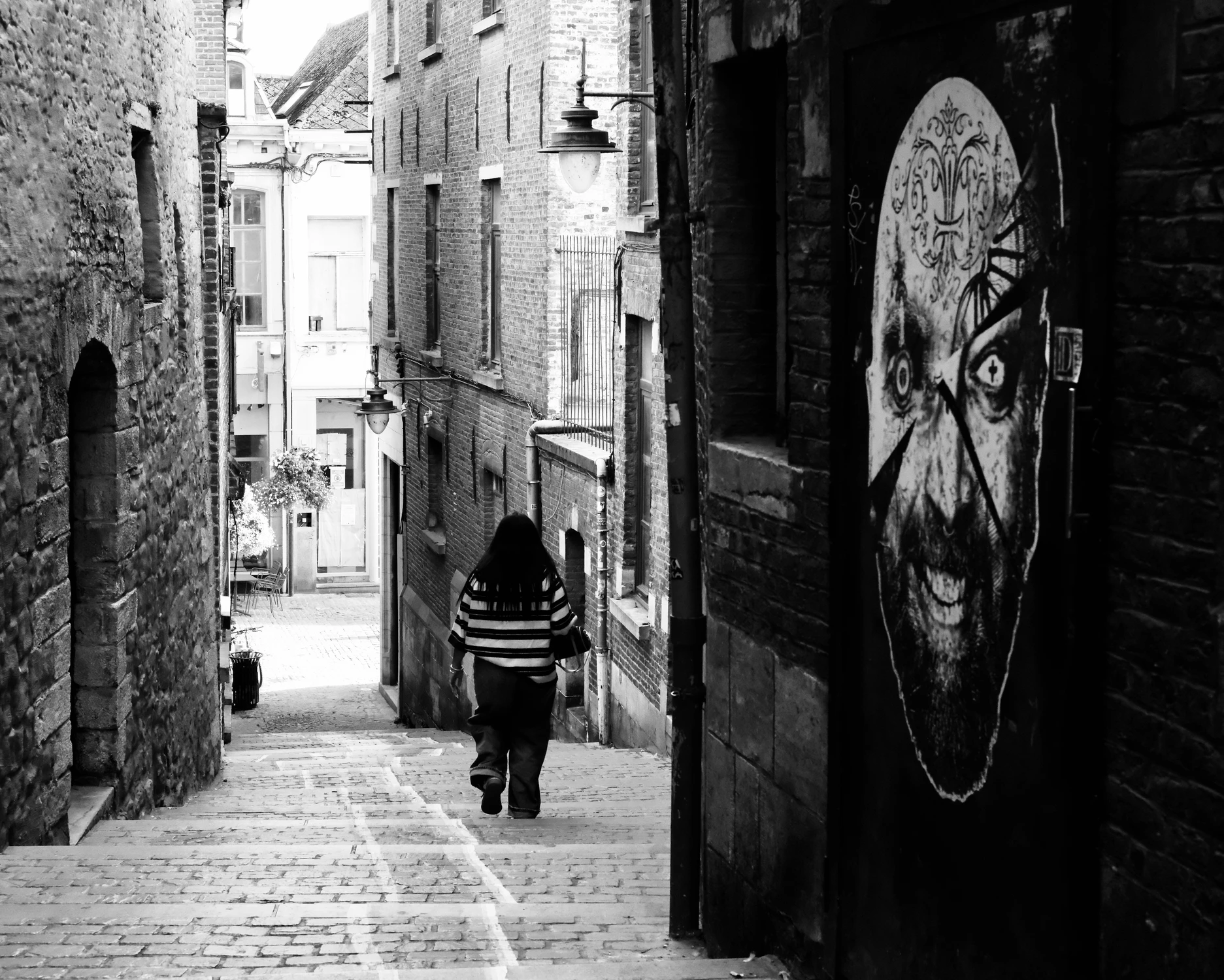 Le mur a des yeux