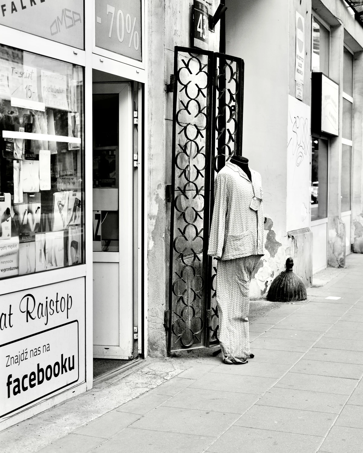 "lunatyk w wielkim mieście" :)