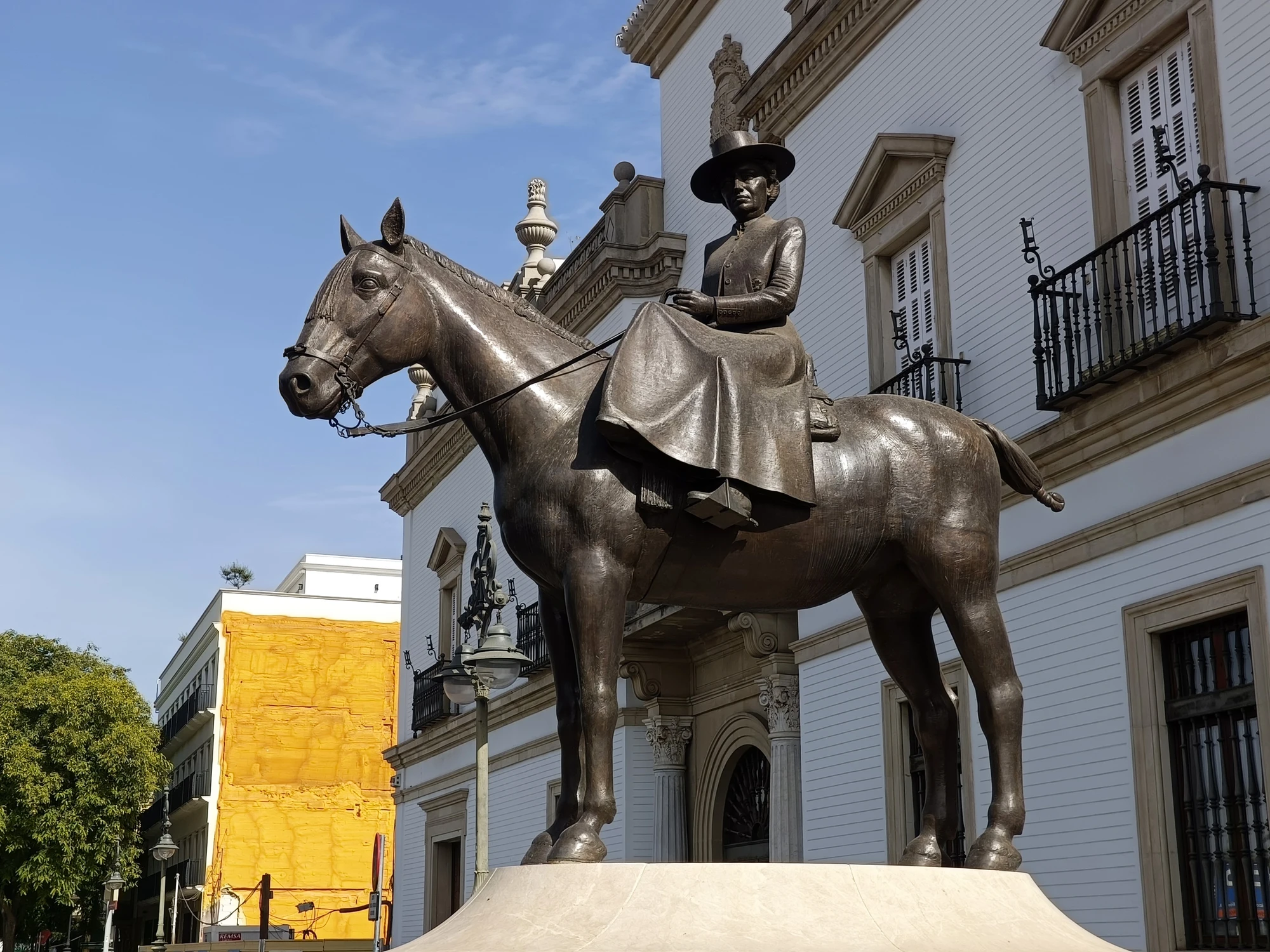 Podróże - Hiszpania - Sewilla -  Pomnik "Sevilla a SAR la augusta Señora Condesa de Barcelona".