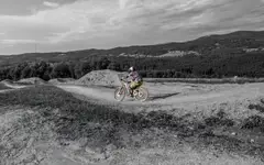 Motocrossowa jazda..