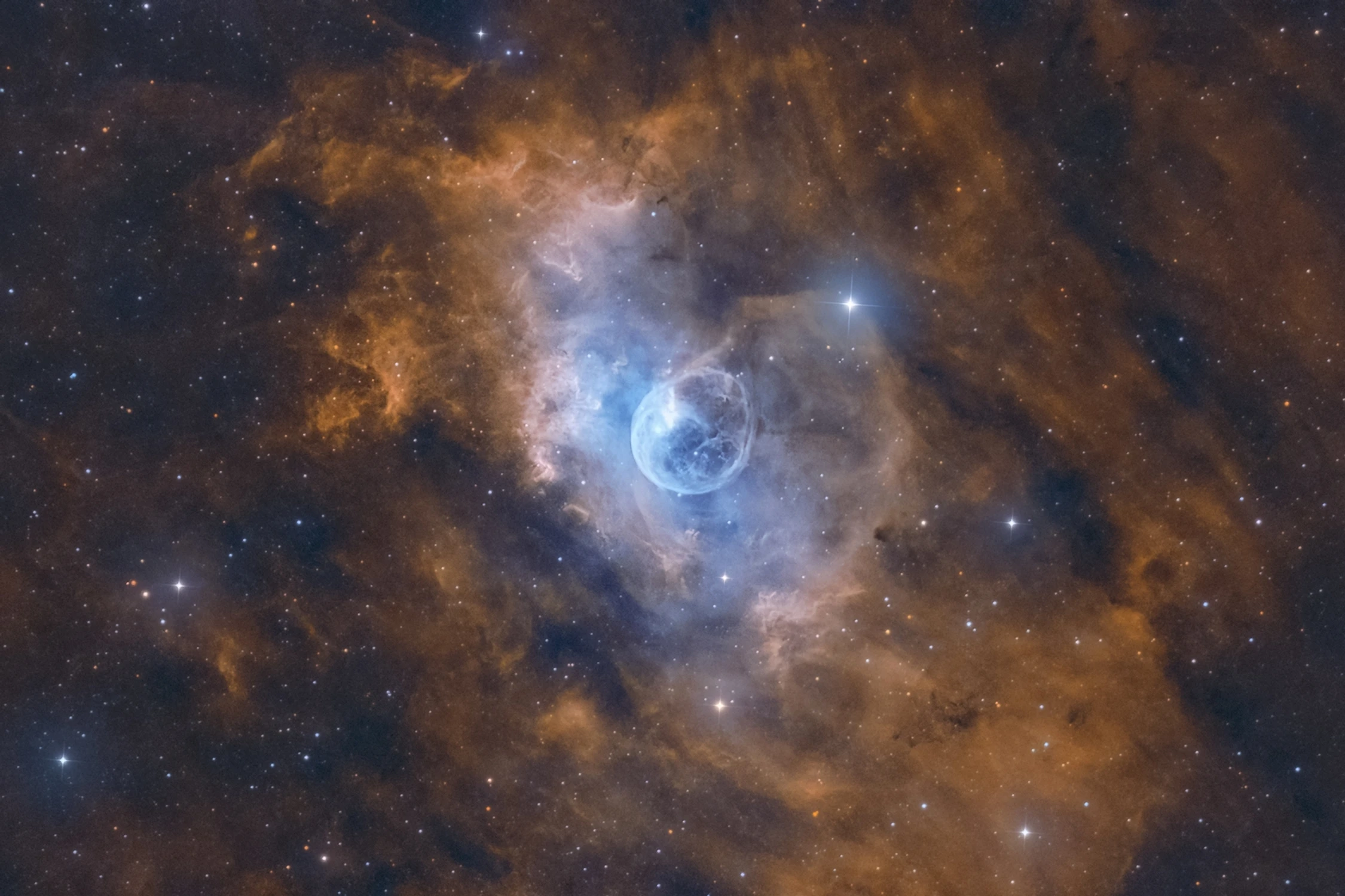 Mgławica NGC7635
