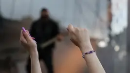  purple applause