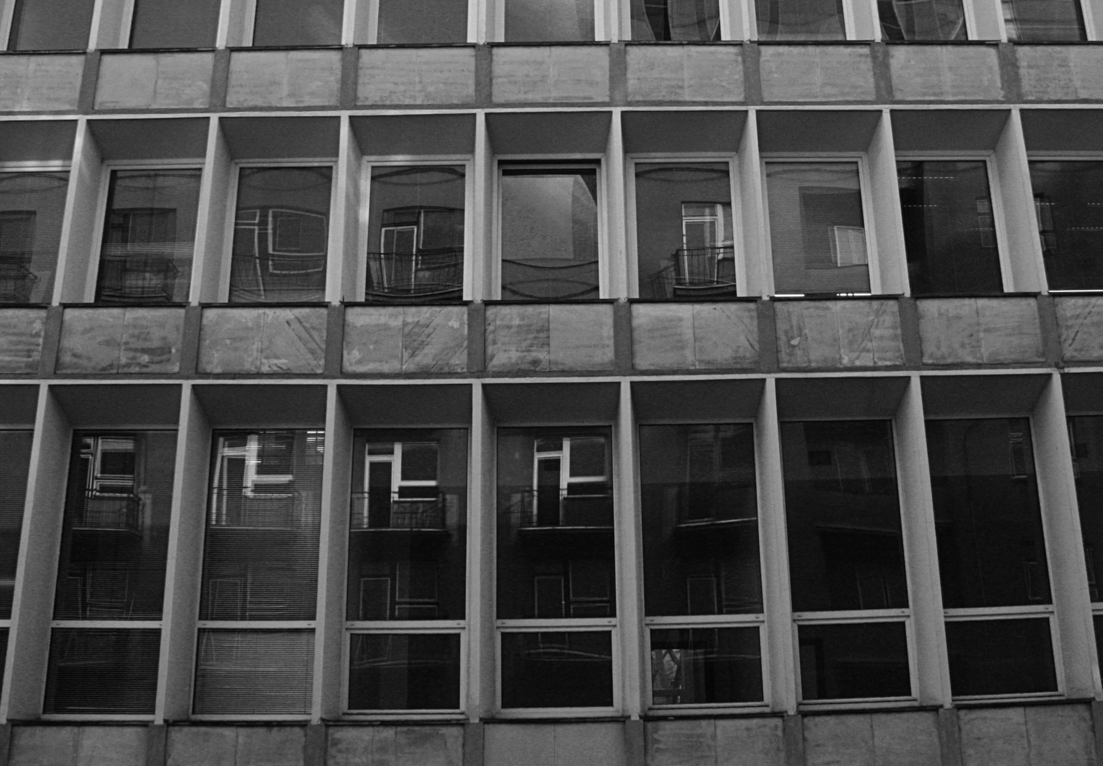 niepewnie przez miasto