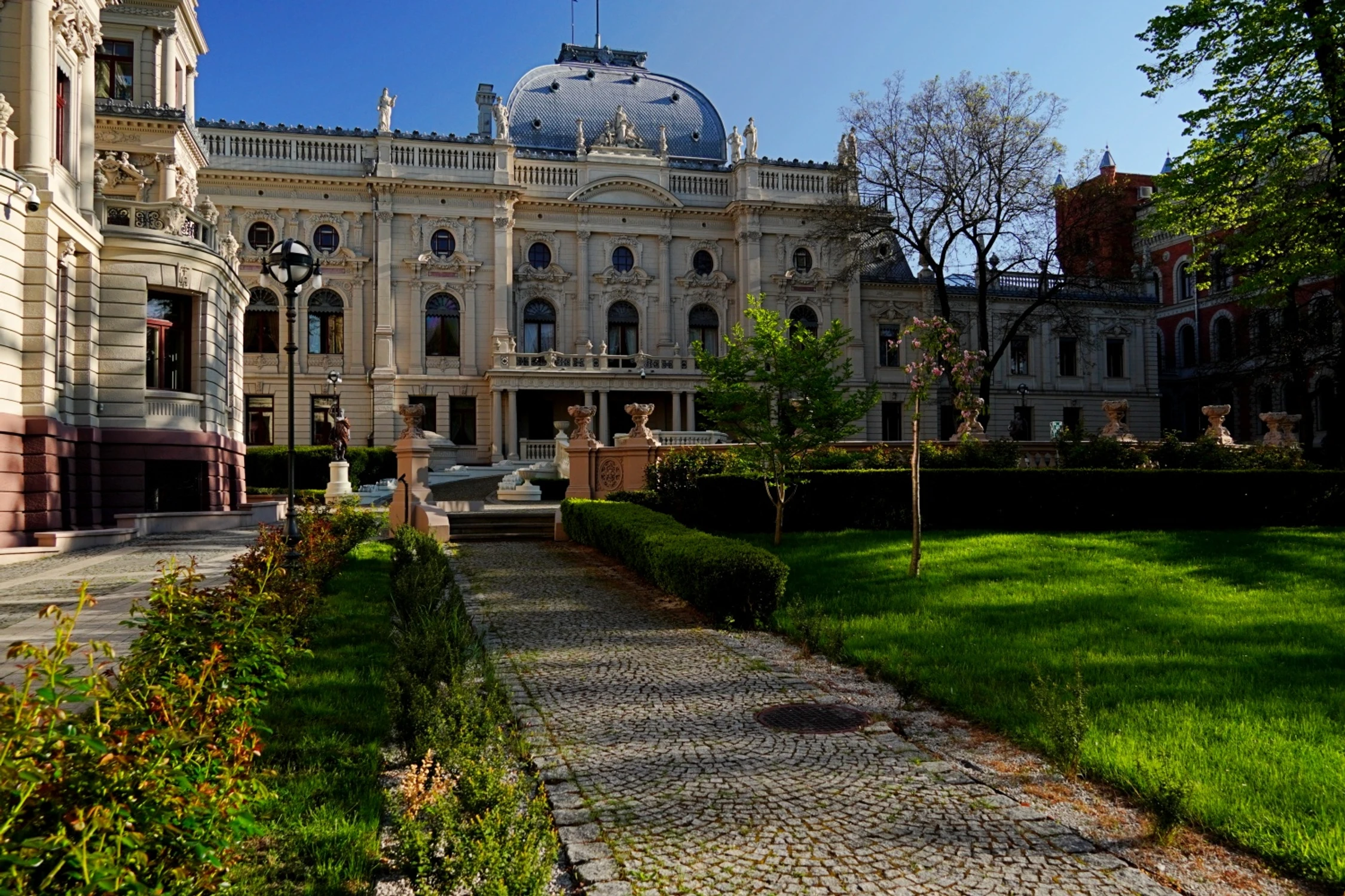 Pałac Izraela Poznańskiego