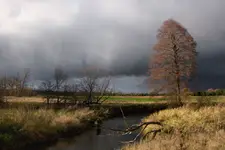 Listopad nad rzeczką