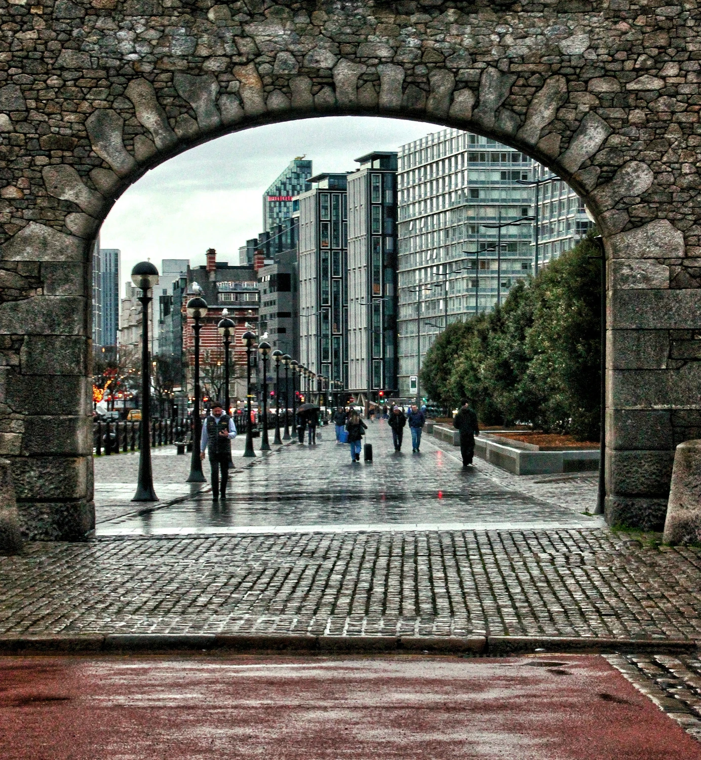 Old Wall Arch Albert Dock