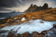 EDGE OF SILENT WILDERNESS
