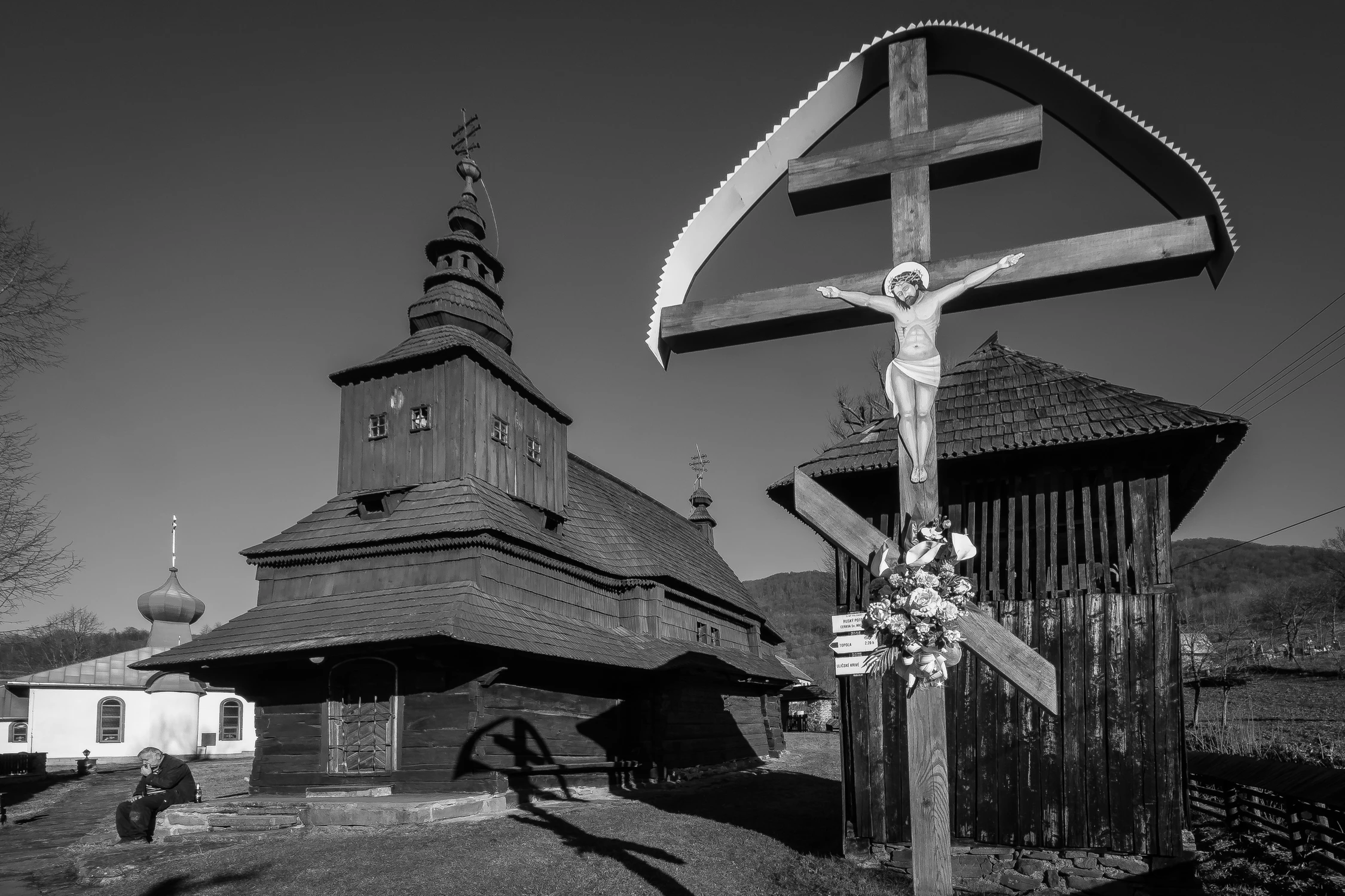 W krainie blaszanych Chrystusów