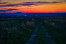 Pod Liwoczem zapada zmrok. 