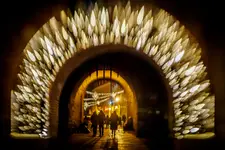 Lublin w świątecznej scenerii - Brama Krakowska