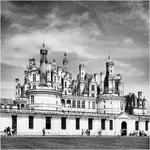 Chmury nad Chambord. Czy Fantomas znów zaatakuje?