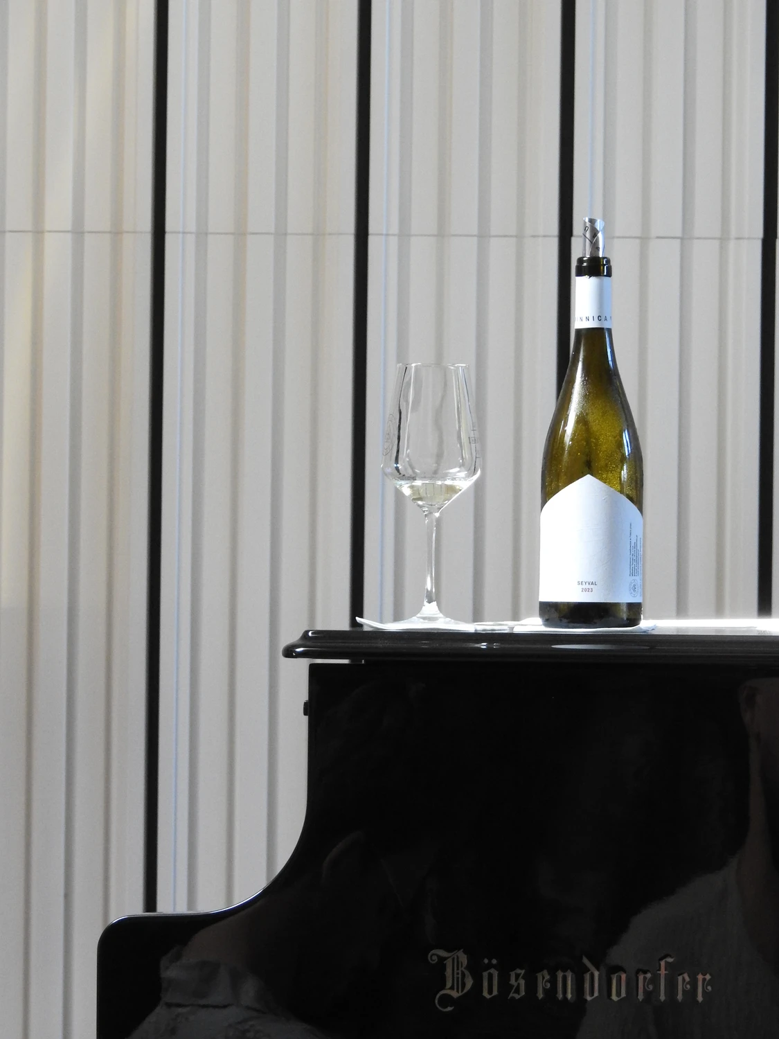 Białe i czarne wytrawne