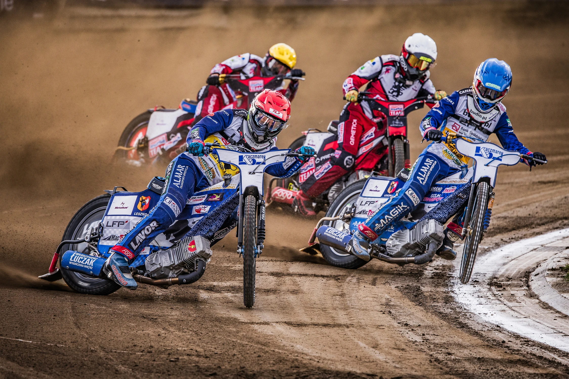 Kto dogoni jak jedzie Antoni?